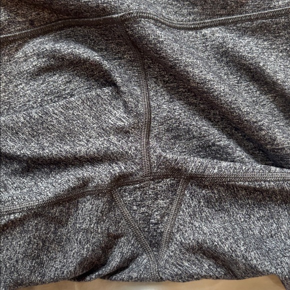 Lululemon Wunder Under High Rise 28" in Heathered Black - Picture 5 of 9